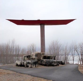Monument to the pointer boat